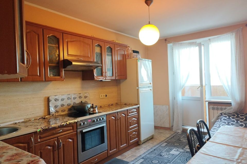 Продаётся 2-комнатная квартира, 65 м²