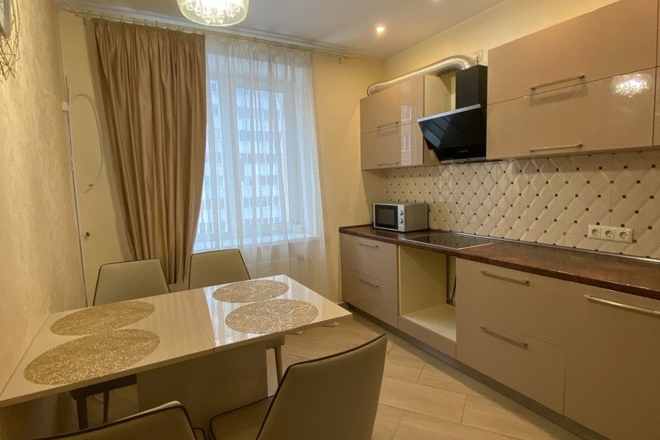 Продаётся 2-комнатная квартира, 55 м²