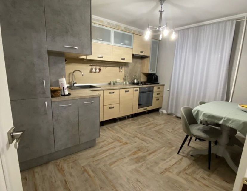 Продаётся 3-комнатная квартира, 65.7 м²