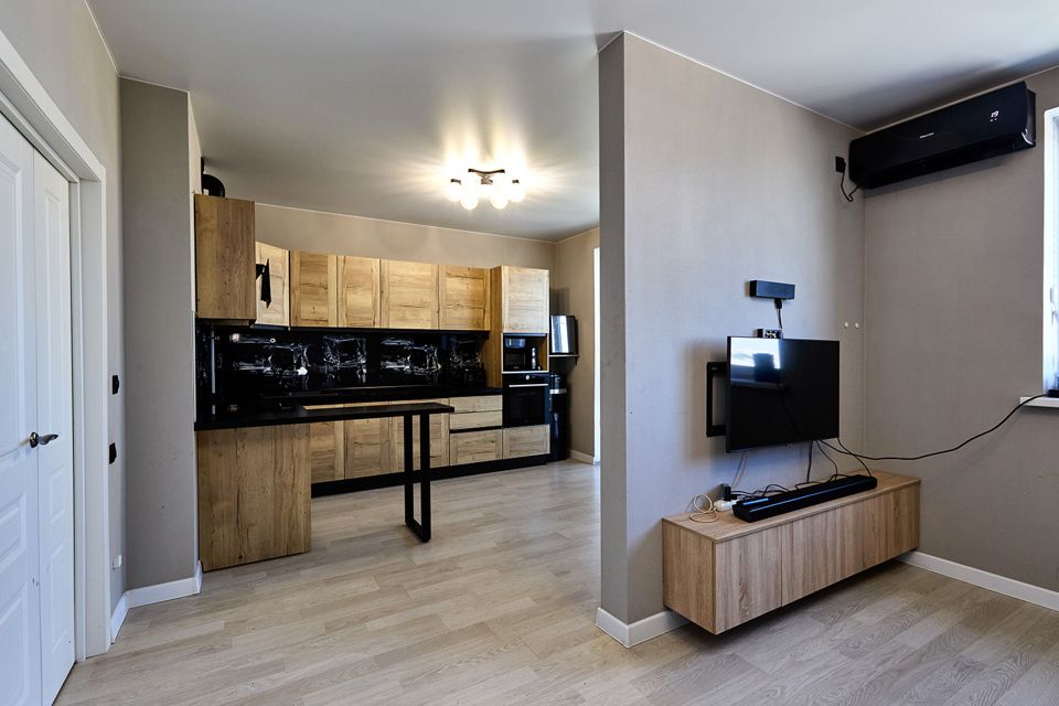 Продаётся 3-комнатная квартира, 82 м²