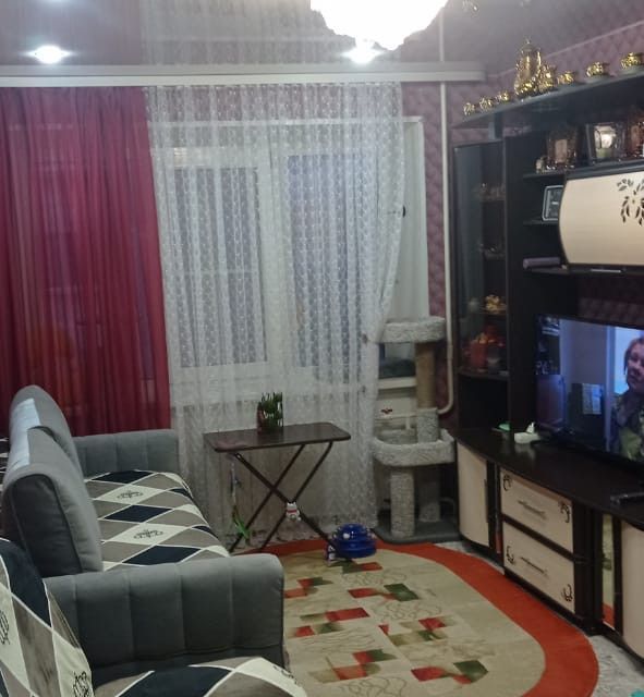 Продаётся 3-комнатная квартира, 52.2 м²