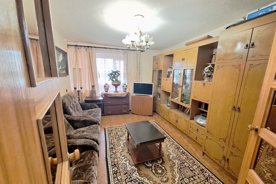 Продаётся 4-комнатная квартира, 80.8 м²