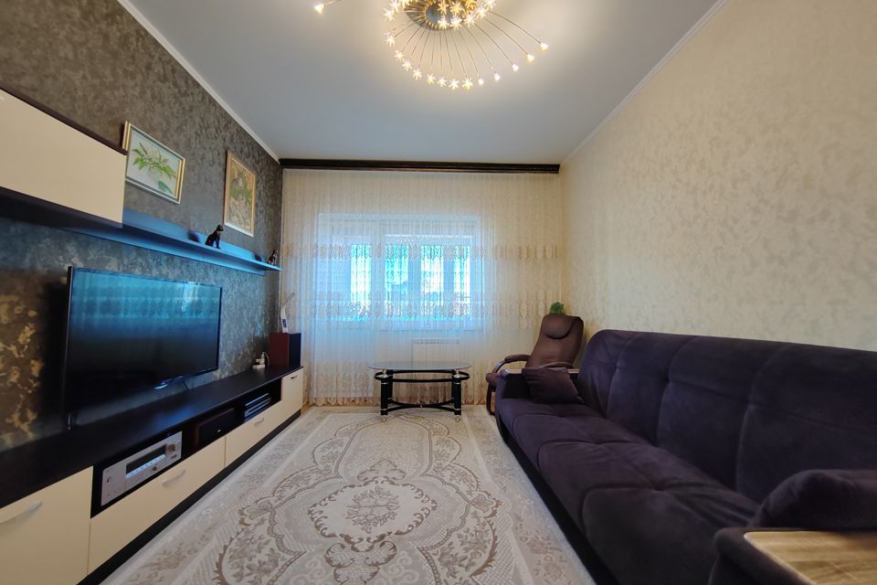 Продаётся 1-комнатная квартира, 42 м²