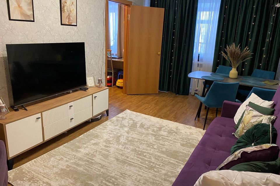 Продаётся 3-комнатная квартира, 54 м²