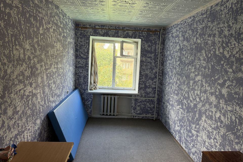 Продаётся 3-комнатная квартира, 60.5 м²