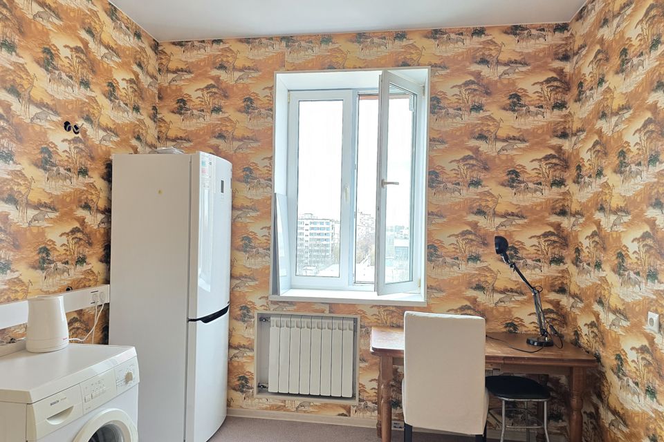 Продаётся 1-комнатная квартира, 42.3 м²
