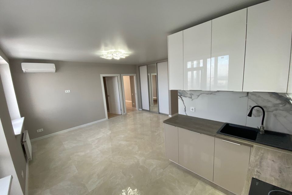 Продаётся 3-комнатная квартира, 70 м²