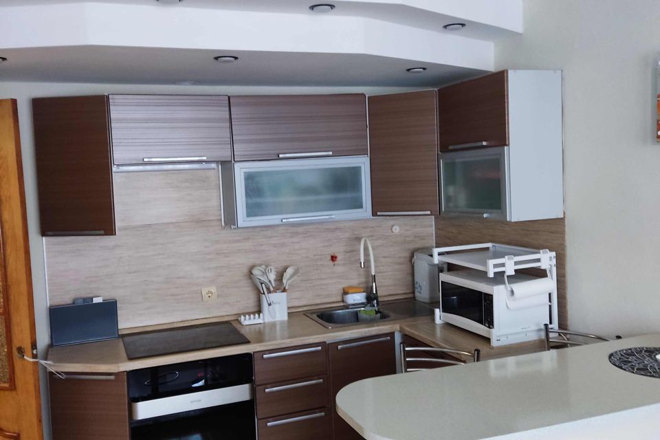 Продаётся 2-комнатная квартира, 52.7 м²