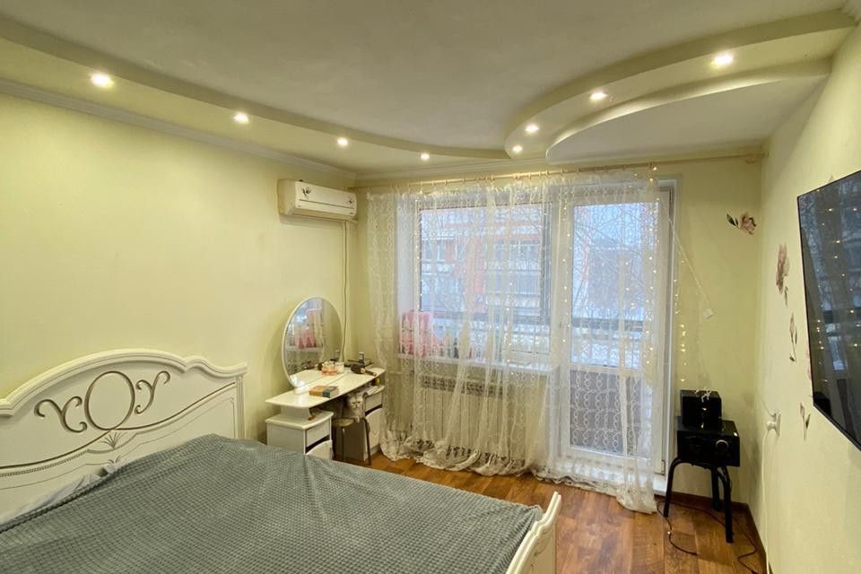 Продаётся 3-комнатная квартира, 61 м²
