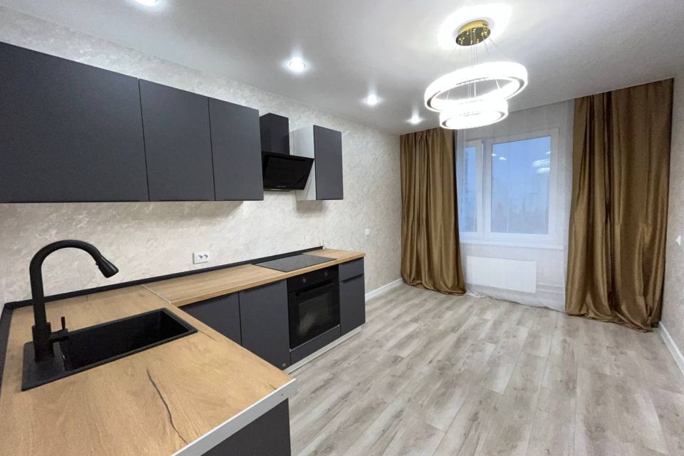 Продаётся 2-комнатная квартира, 61 м²