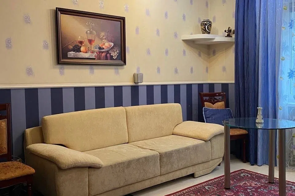 Продаётся 4-комнатная квартира, 83 м²