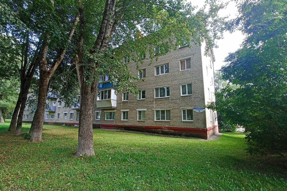 Продаётся 2-комнатная квартира, 40.7 м²