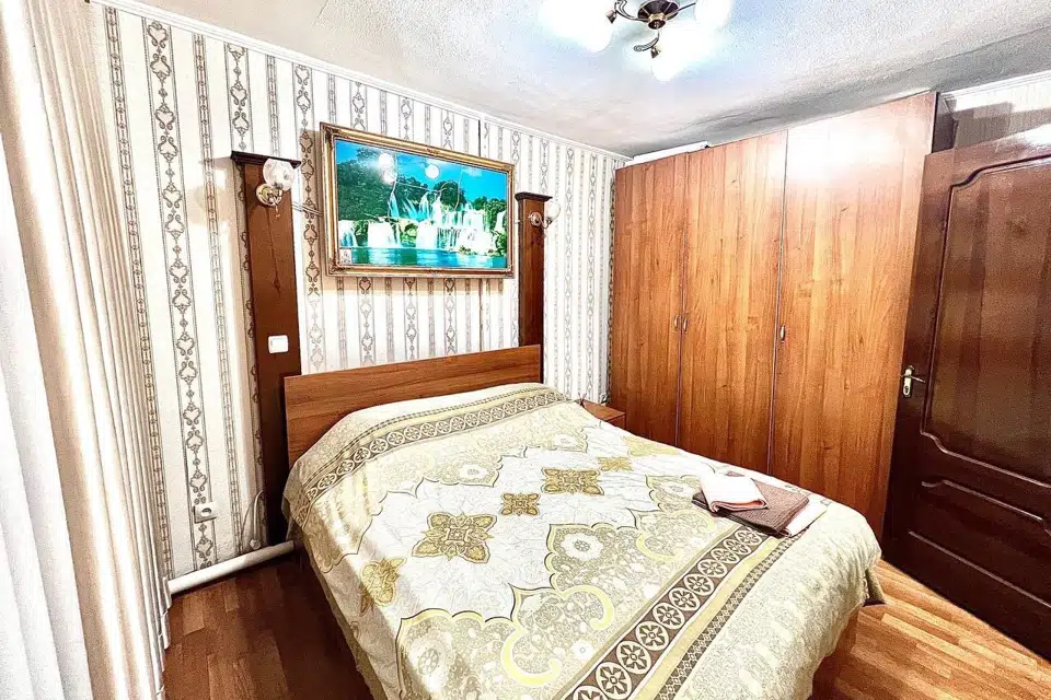 Продаётся 4-комнатная квартира, 115 м²