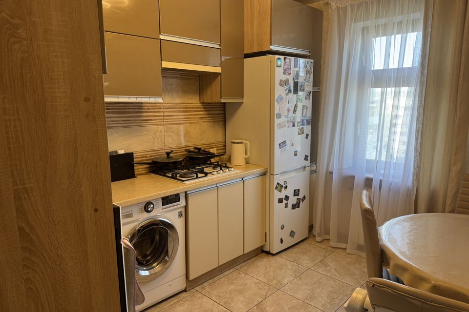 Продаётся 3-комнатная квартира, 80.2 м²