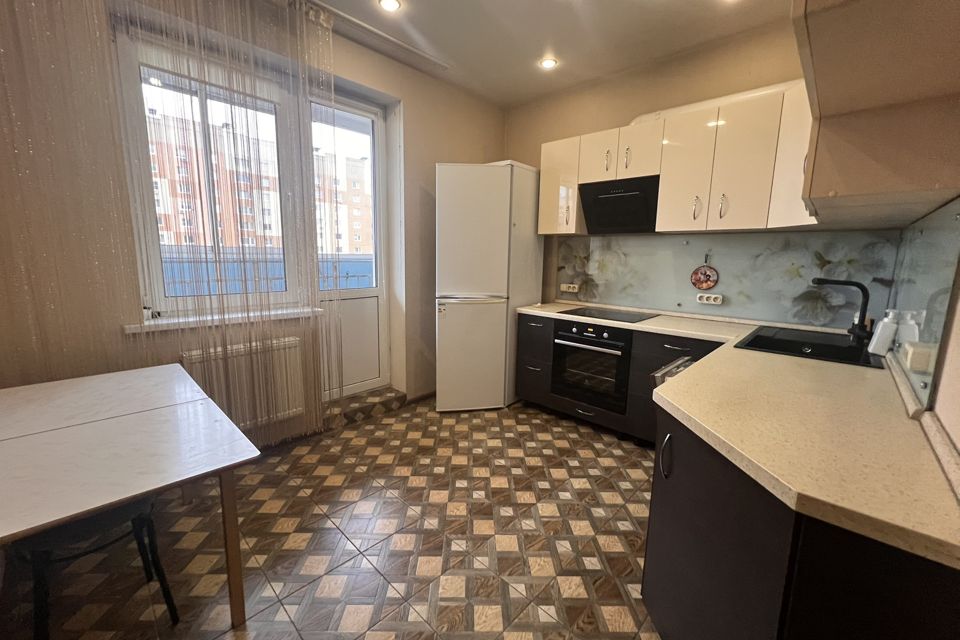Продаётся 1-комнатная квартира, 38.4 м²