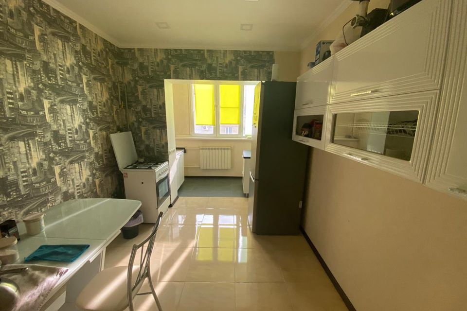 Продаётся 1-комнатная квартира, 41.9 м²