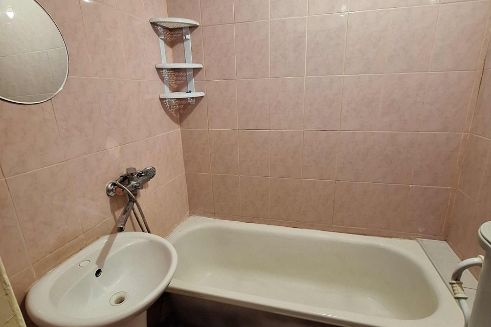 Продаётся 2-комнатная квартира, 56 м²