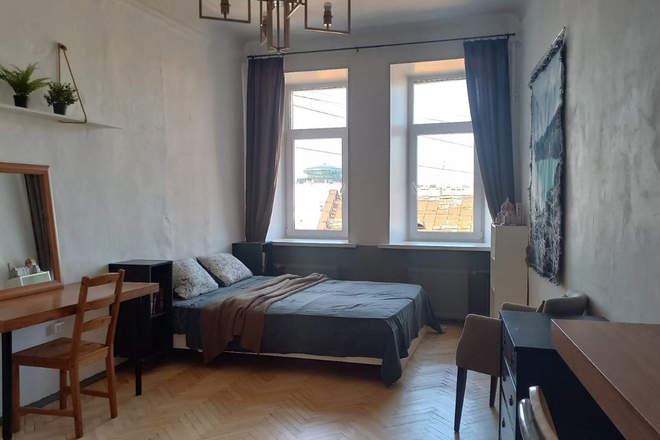 Продаётся комната в 5-комн. квартире, 22 м²