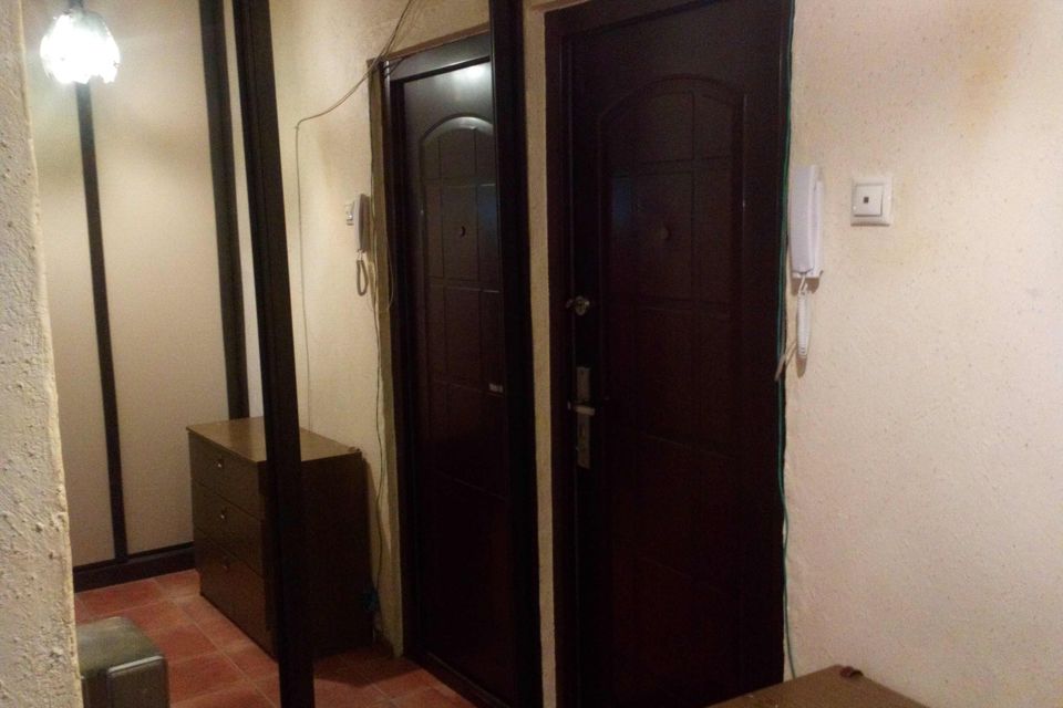 Продаётся 1-комнатная квартира, 38.3 м²