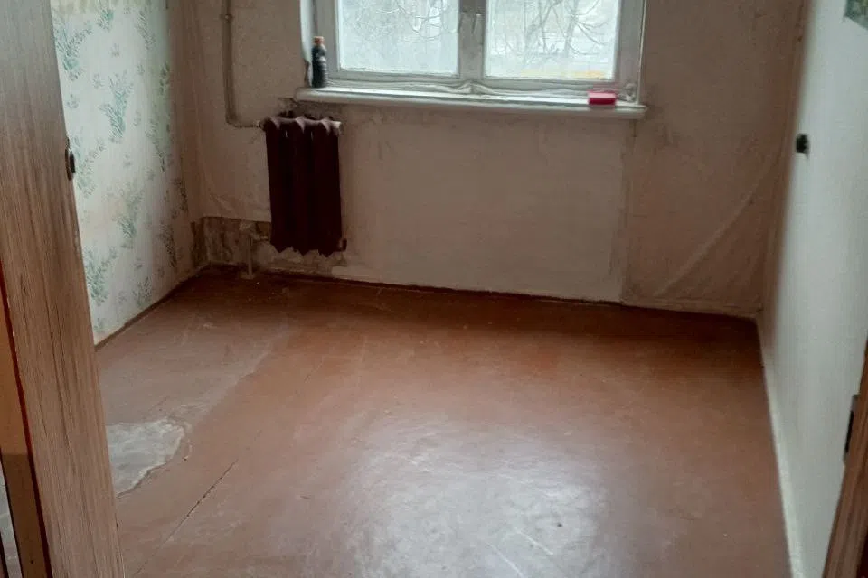 Продаётся 4-комнатная квартира, 59 м²