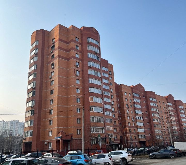 Продаётся 3-комнатная квартира, 98.2 м²