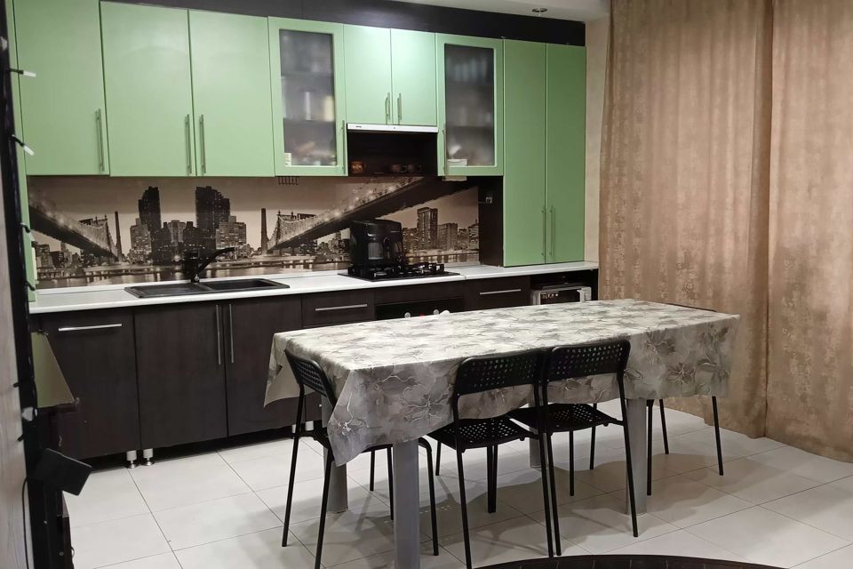 Продаётся 3-комнатная квартира, 80.8 м²