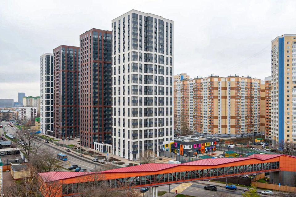 Продаётся 4-комнатная квартира, 104.9 м²