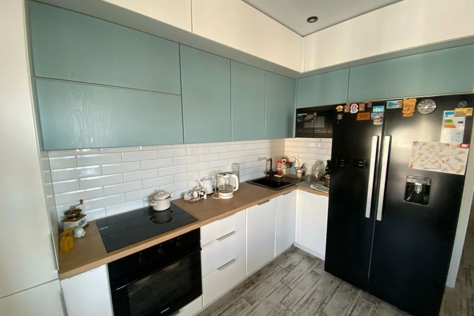 Продаётся 3-комнатная квартира, 65.1 м²