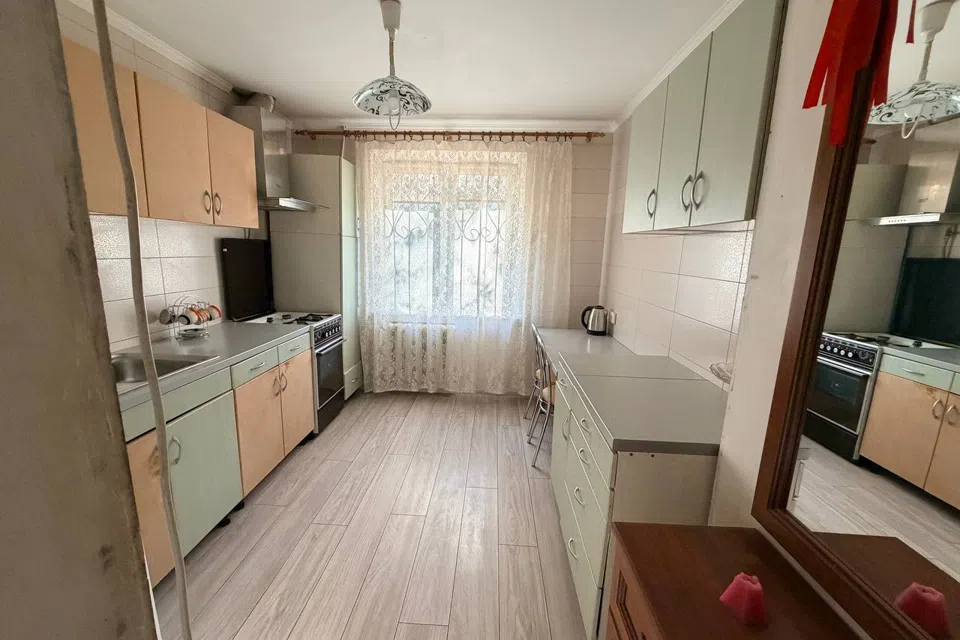 Продаётся 3-комнатная квартира, 64 м²