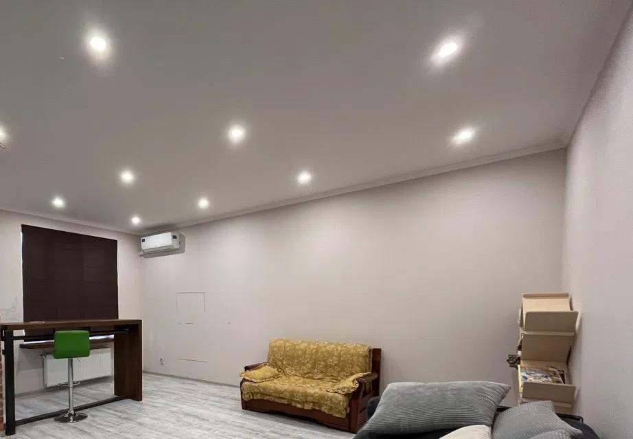 Продаётся 2-комнатная квартира, 64.7 м²
