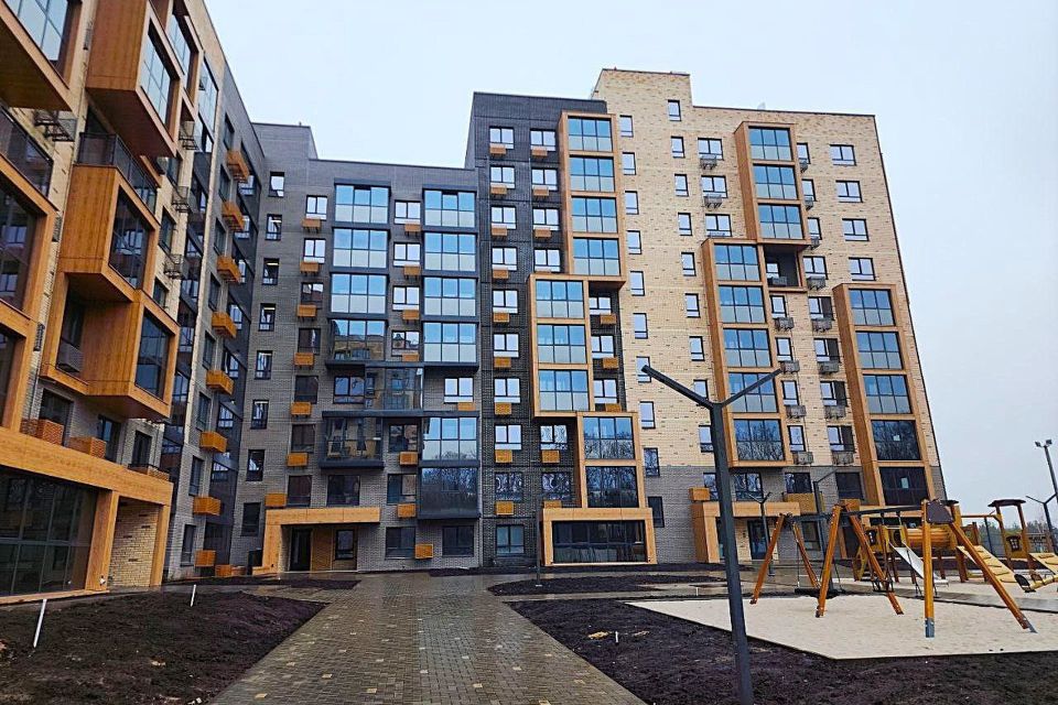 Продаётся 2-комнатная квартира, 60.6 м²