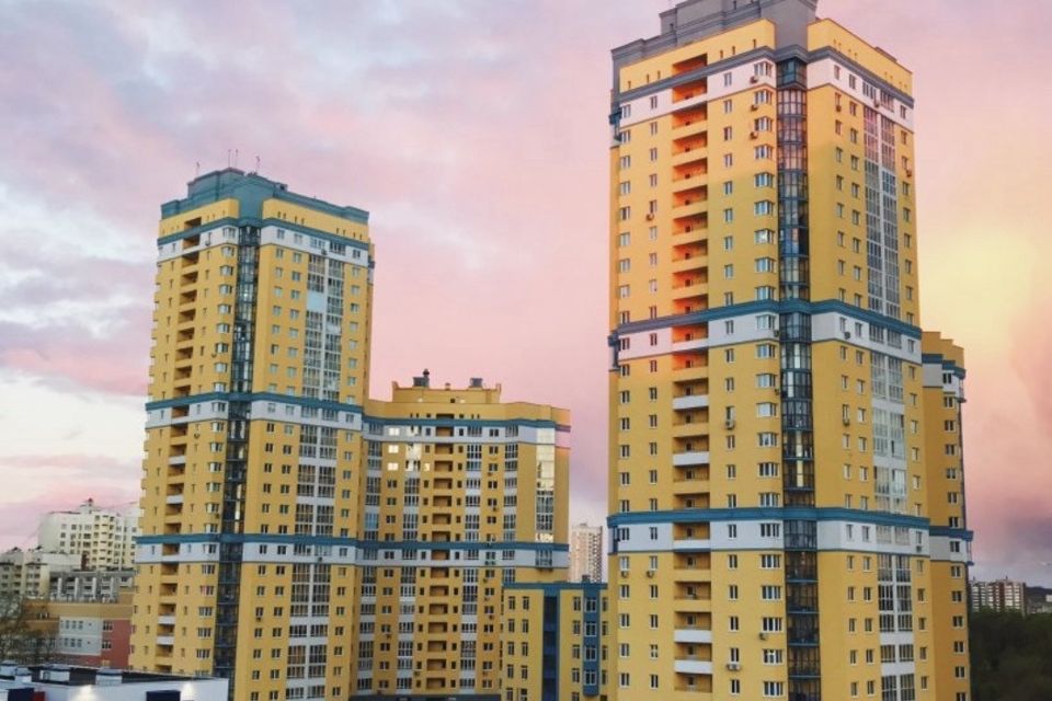 Продаётся 2-комнатная квартира, 67.6 м²