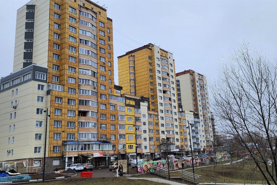 Продаётся 2-комнатная квартира, 77.6 м²