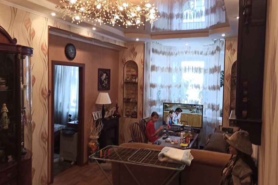 Продаётся 3-комнатная квартира, 64 м²
