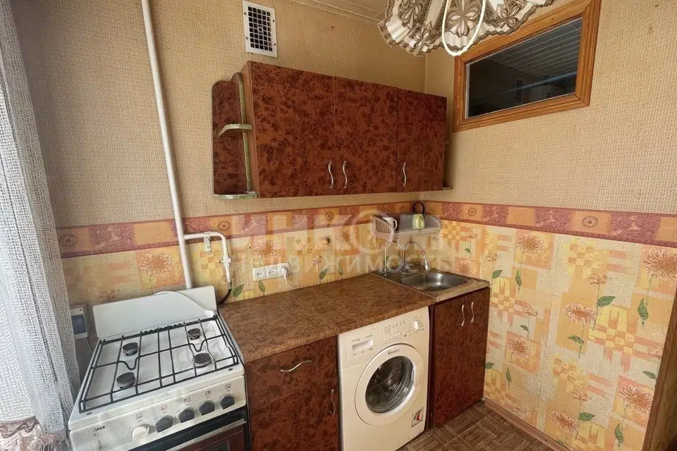 Продаётся 1-комнатная квартира, 32 м²