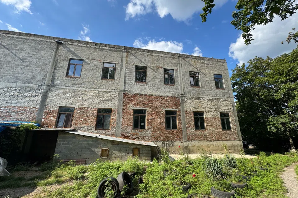 Продаётся гостиница, 2700 м²