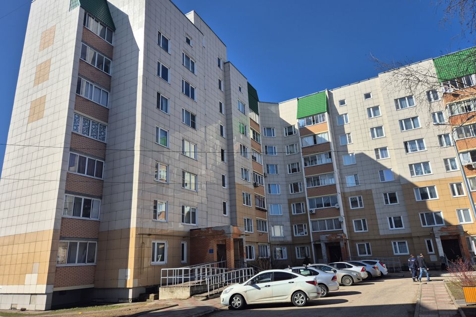 Продаётся 3-комнатная квартира, 95.7 м²
