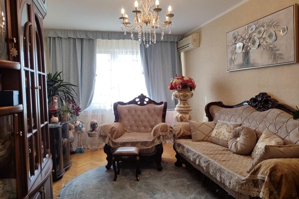 Продаётся 2-комнатная квартира, 53.8 м²