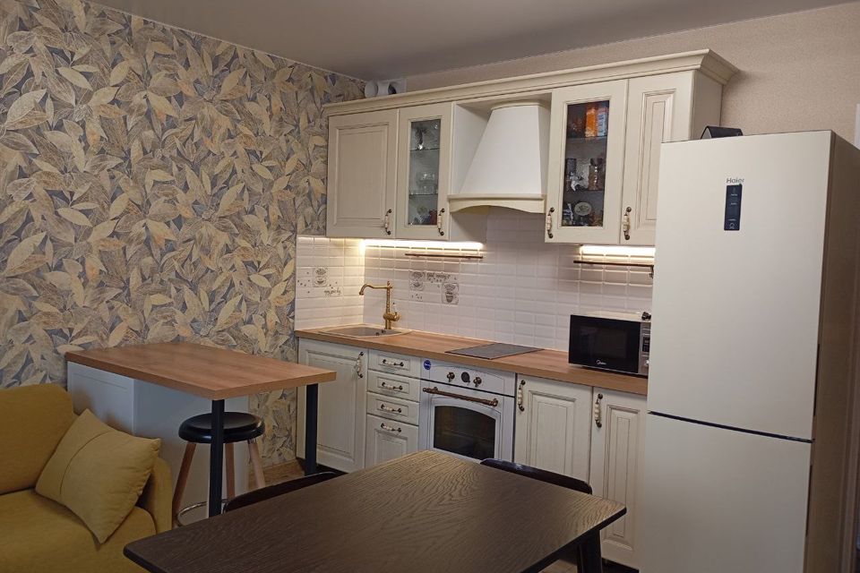 Продаётся 3-комнатная квартира, 54.3 м²