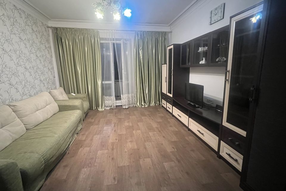 Продаётся 3-комнатная квартира, 81.3 м²