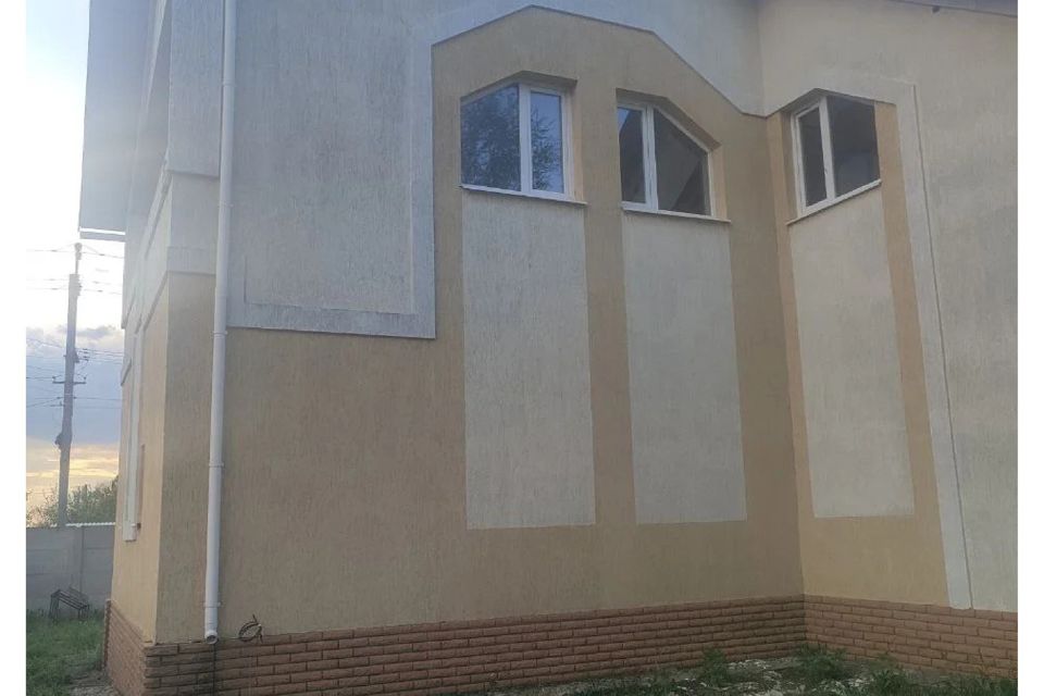 Продаётся 2-этажный дом, 253 м²