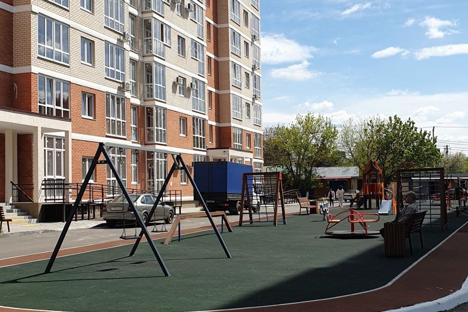 Продаётся 2-комнатная квартира, 68.13 м²
