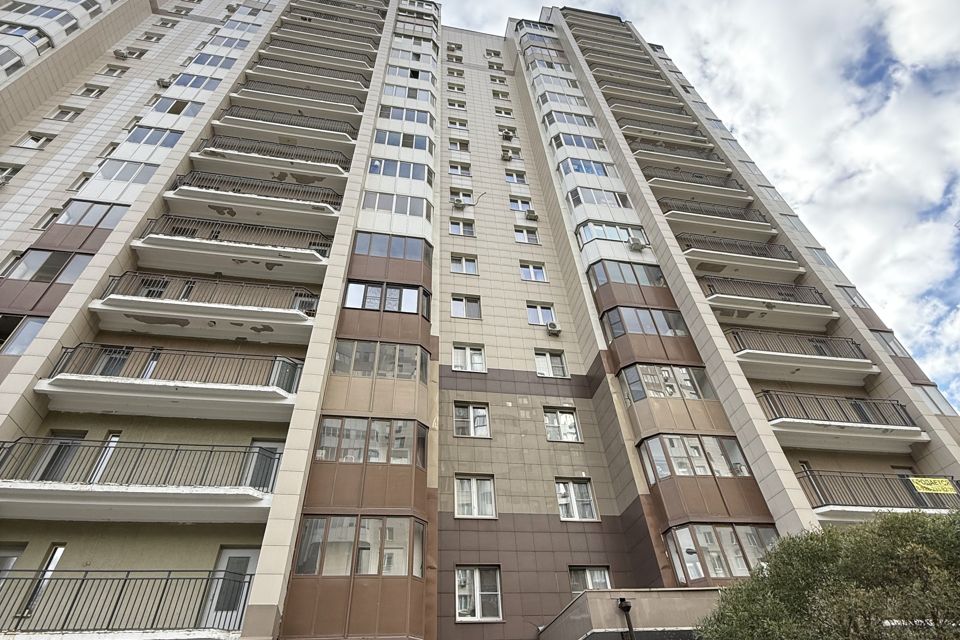 Продаётся 2-комнатная квартира, 56.3 м²