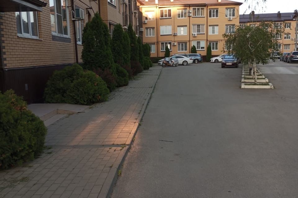 Продаётся 2-комнатная квартира, 42.8 м²