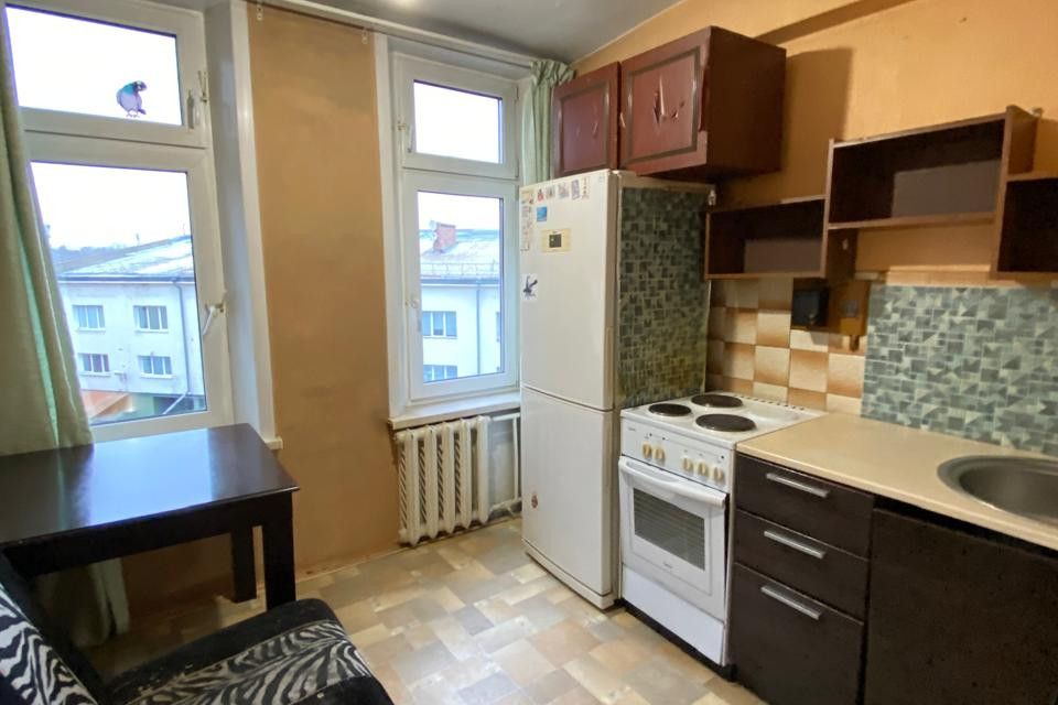 Продаётся 1-комнатная квартира, 37.9 м²