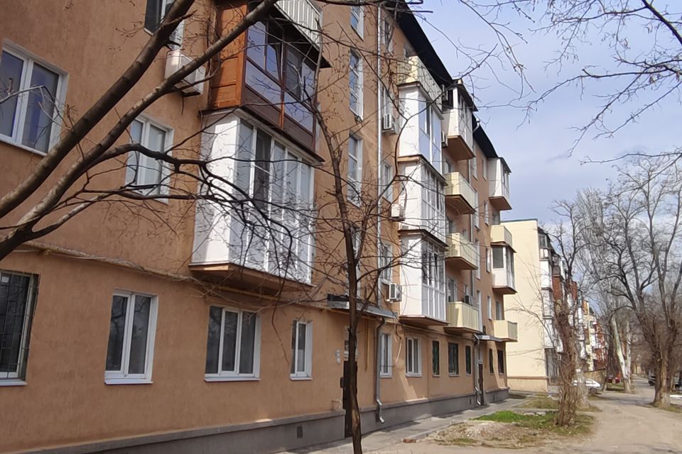Продаётся 2-комнатная квартира, 42.3 м²