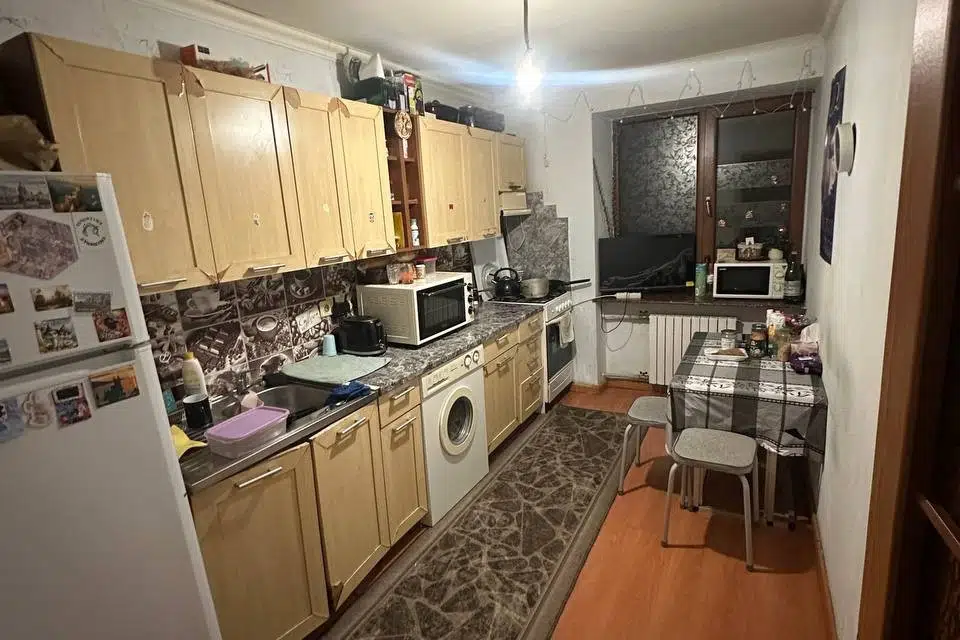 Продаётся 3-комнатная квартира, 65 м²