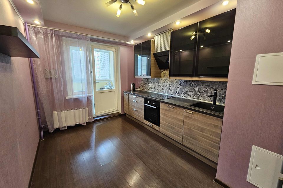 Продаётся 2-комнатная квартира, 56 м²