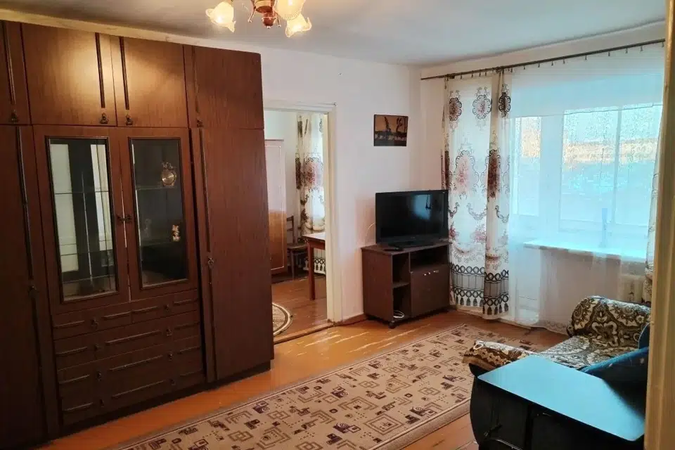 Продаётся 2-комнатная квартира, 42.7 м²