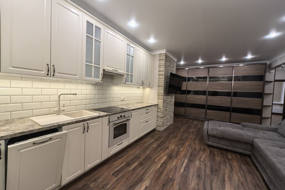 Продаётся 2-комнатная квартира, 60 м²